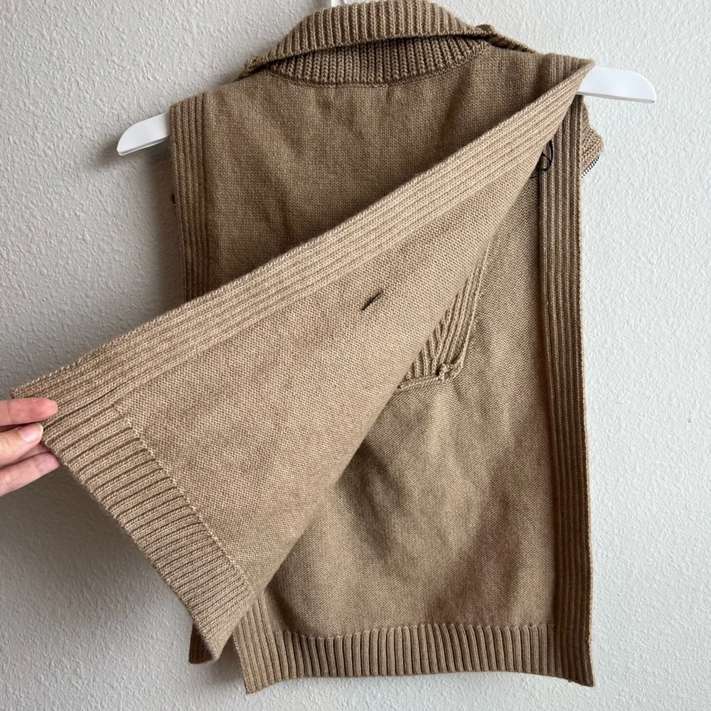 H&M Khaki Knit Sleeveless Vest - Picture 4 of 6